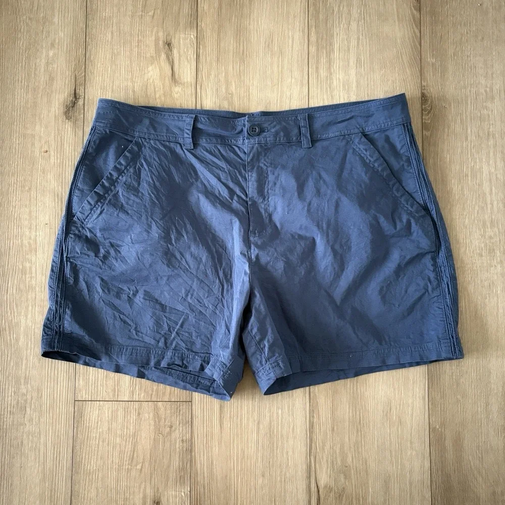 Eddie‎ Bauer Shorts Womens Size 18 Blue Chino Zip Cargo Pocket 7